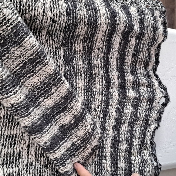 O'Neill Women's Boston Knit Sweater Crew Neck Pullover Size Medium - Picture 15 of 15